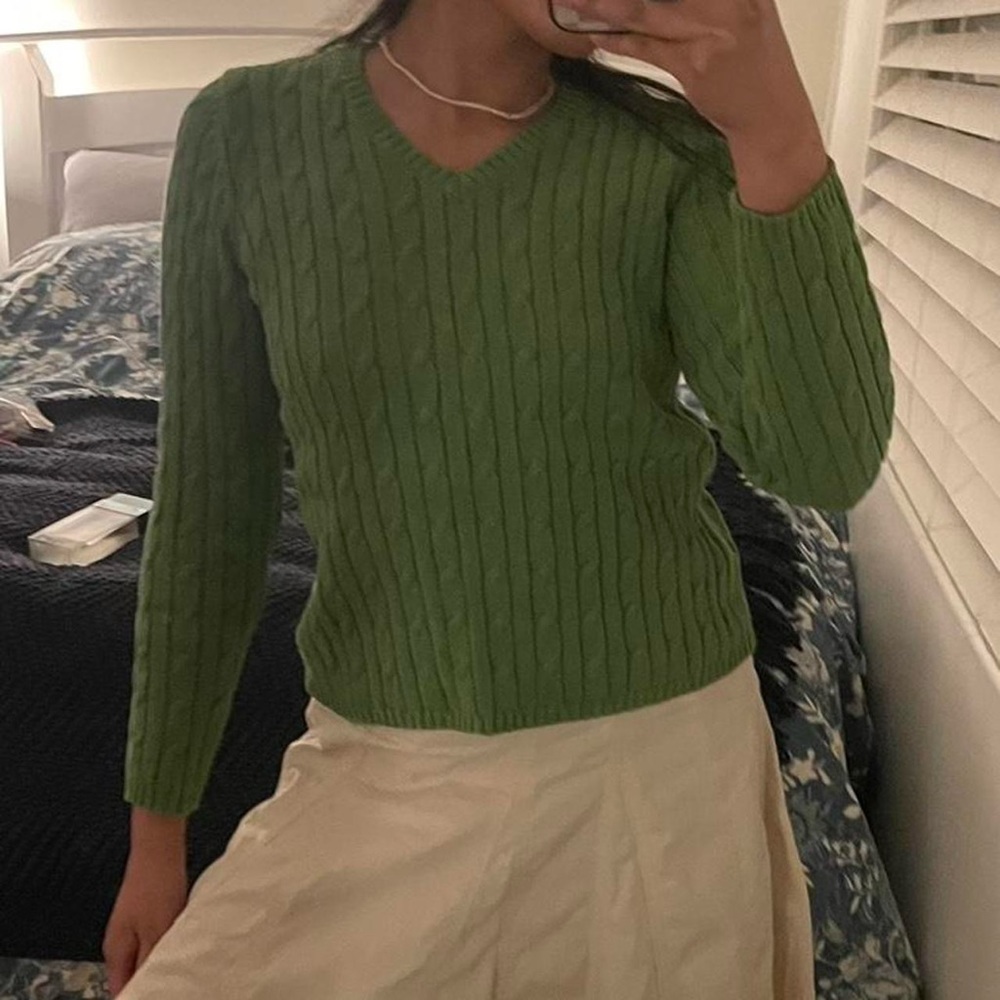 St. John's Bay Petite Small Matcha Green Knit V neck Sweater Rory Gilmore